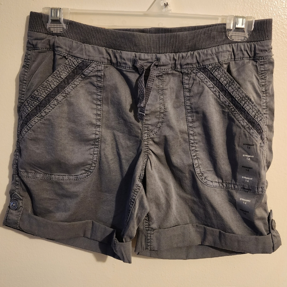 NWT! SO Girls Bermuda Shorts - 14 Straight